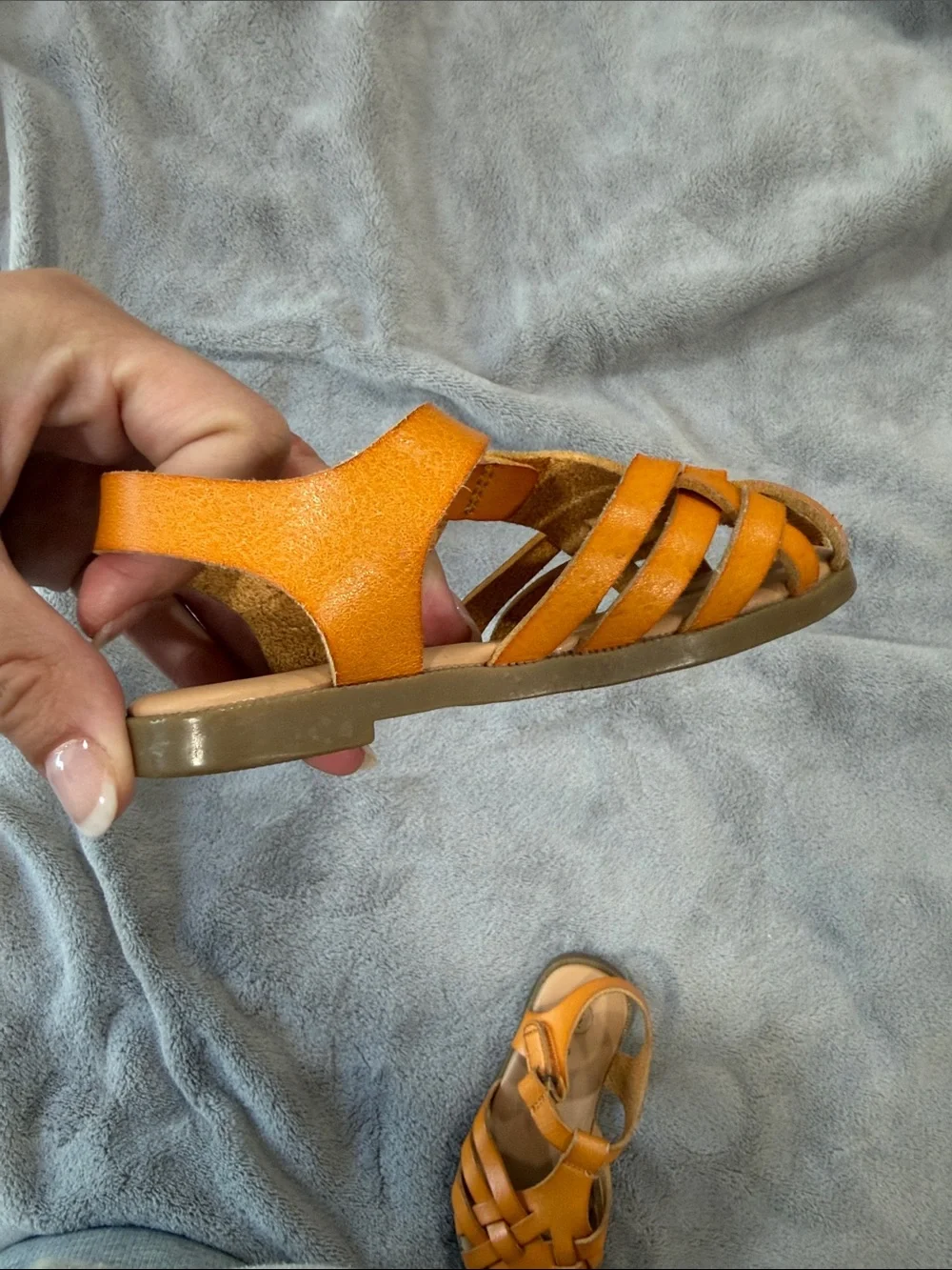 Cat and Jack Sandals/Huaraches Toddler 6